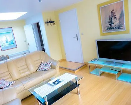Feuerschiff Guest house Borkum